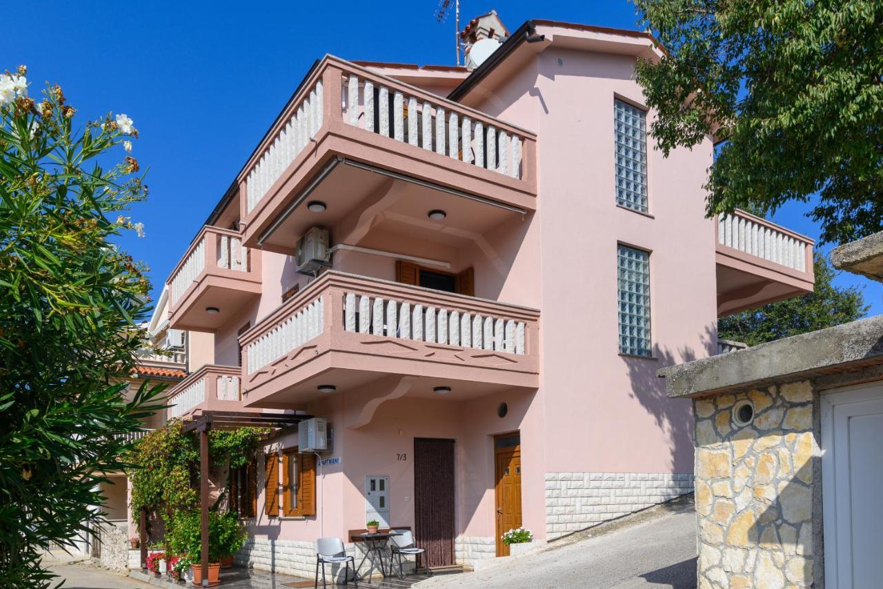 Apartments By The Sea Duga Luka - Prtlog, Labin - 2335 Exterior foto