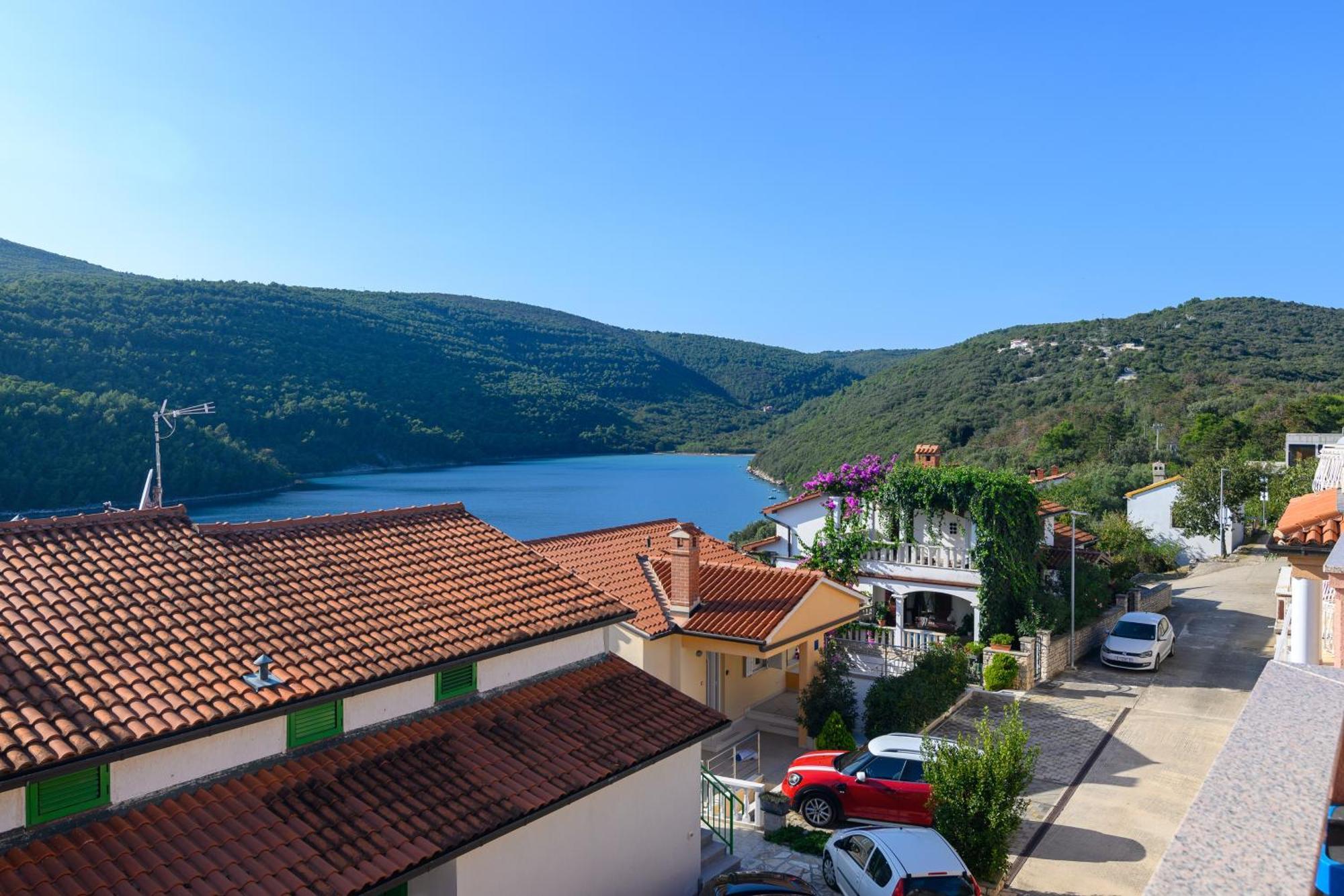 Apartments By The Sea Duga Luka - Prtlog, Labin - 2335 Exterior foto